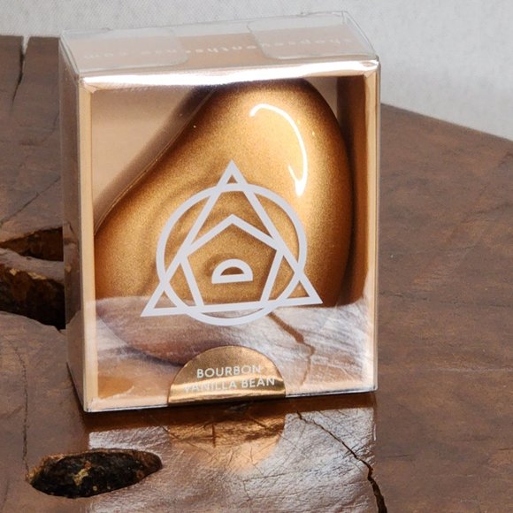 GreenLily & Seven7h Sense Self-care CBD Collection - Picture 14 of 14